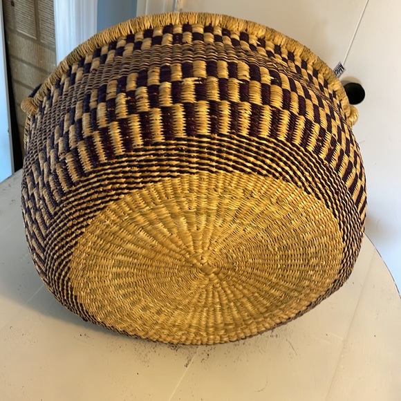 New African Market Basket Large round with leather handle navy blue/purple - Picture 7 of 15